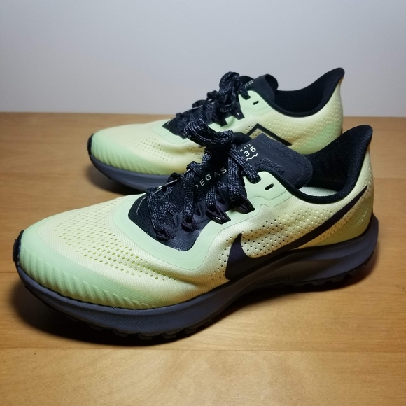 nike pegasus 36 trail luminous green